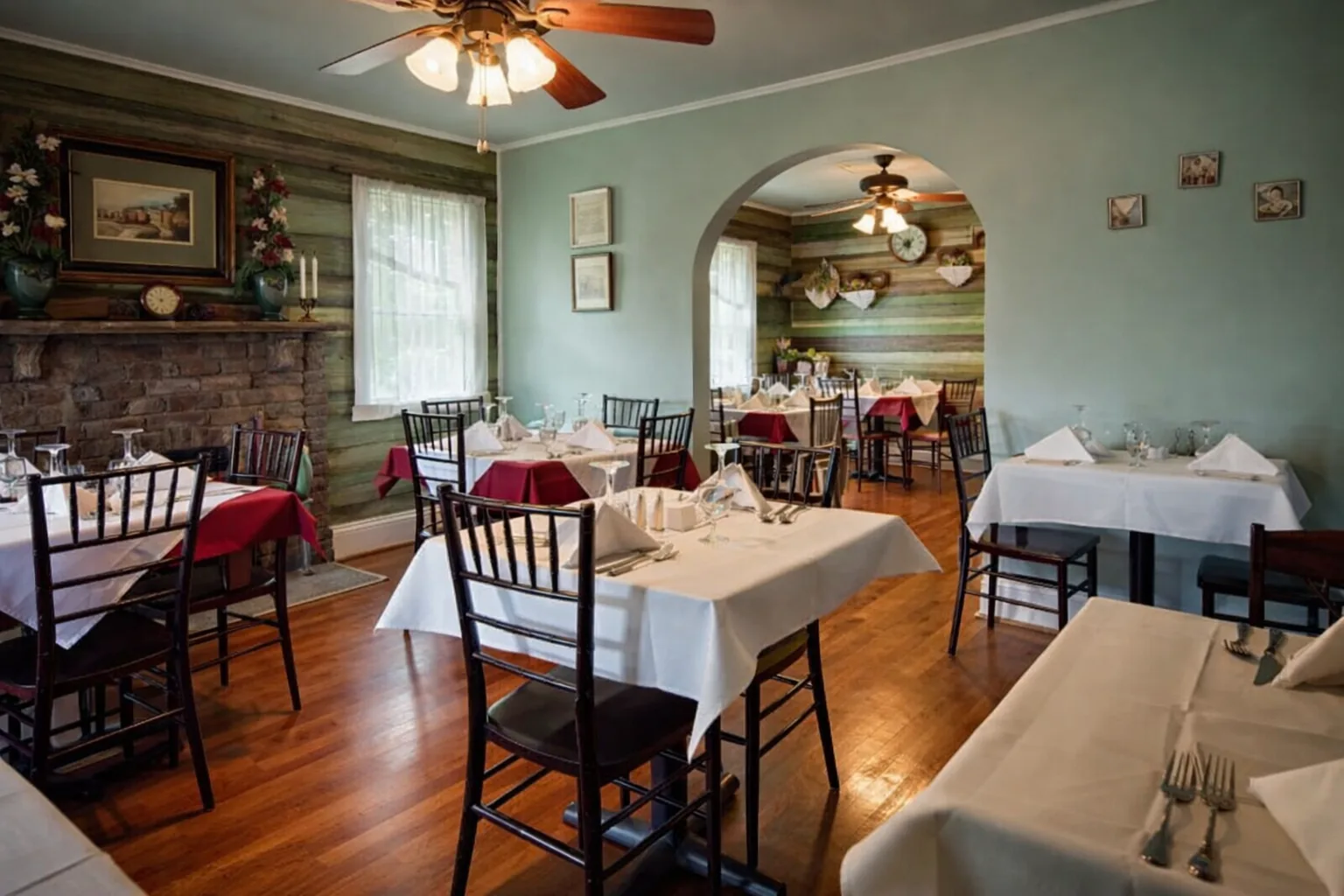 Pine Street Cafe dining room interior